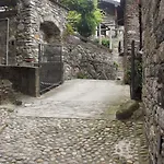 Landhaus Tuschaus Domaso