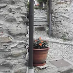 Tuschaus *
