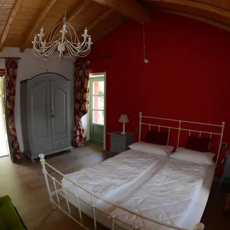 Tuschaus Country house