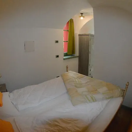 בית כפרי Tuschaus