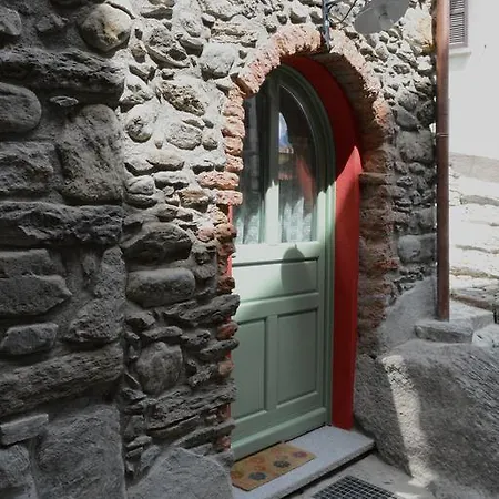 Kır Evi Tuschaus Domaso